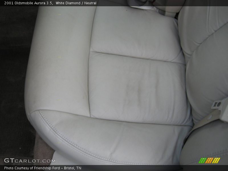 White Diamond / Neutral 2001 Oldsmobile Aurora 3.5