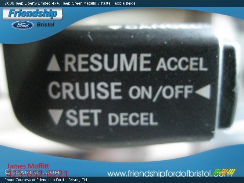 Jeep Green Metallic / Pastel Pebble Beige 2008 Jeep Liberty Limited 4x4