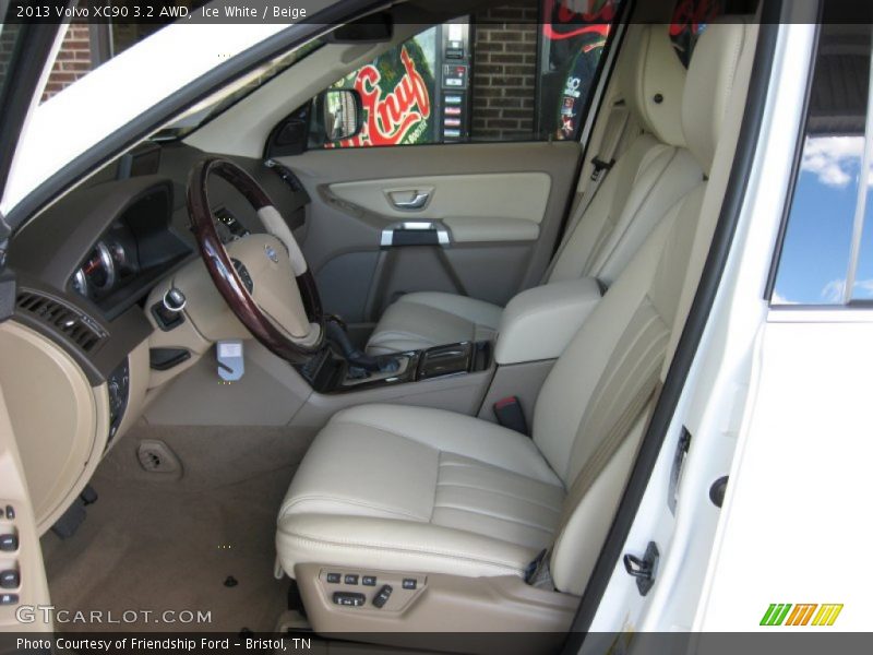 Ice White / Beige 2013 Volvo XC90 3.2 AWD