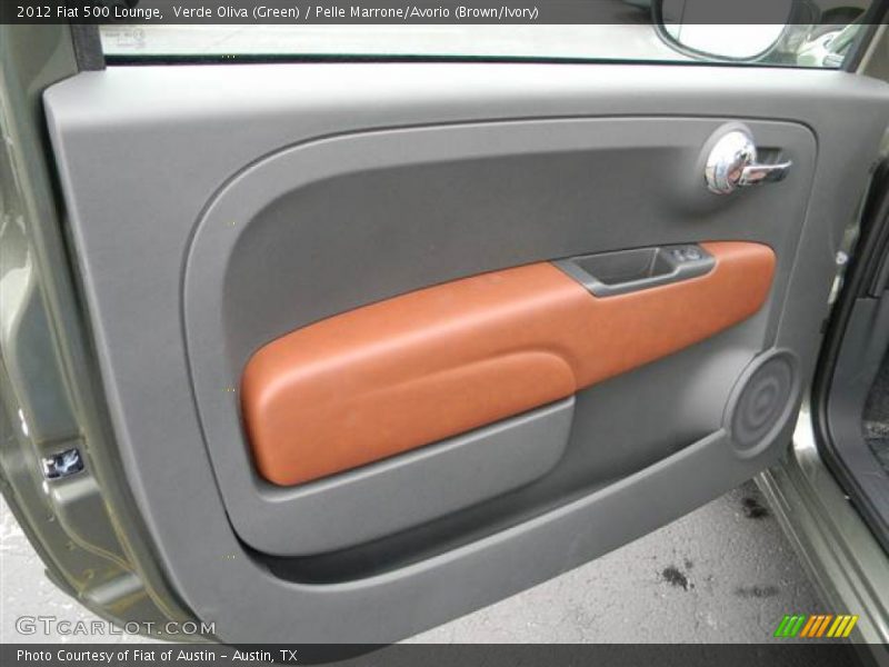 Verde Oliva (Green) / Pelle Marrone/Avorio (Brown/Ivory) 2012 Fiat 500 Lounge