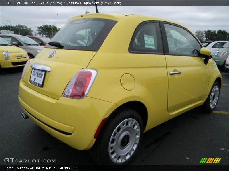 Giallo (Yellow) / Tessuto Grigio/Nero (Grey/Black) 2012 Fiat 500 Pop