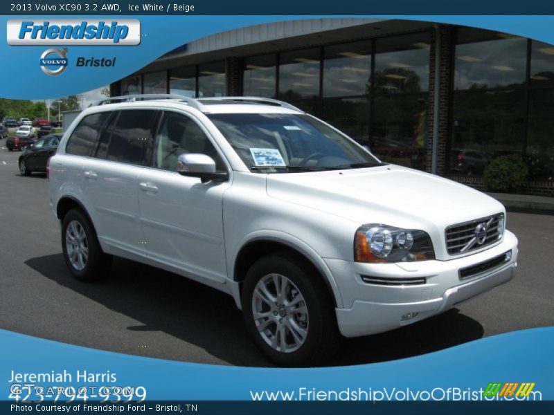 Ice White / Beige 2013 Volvo XC90 3.2 AWD