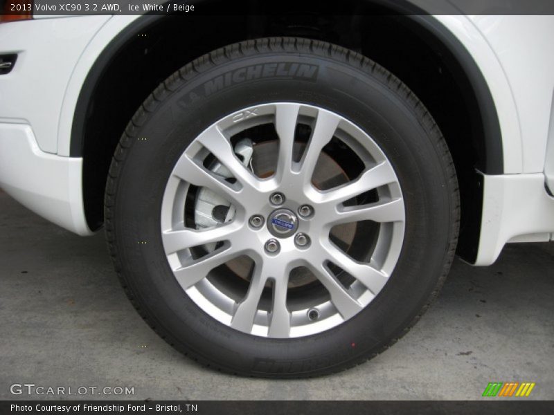 Ice White / Beige 2013 Volvo XC90 3.2 AWD