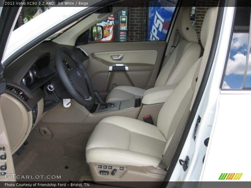 Ice White / Beige 2013 Volvo XC90 3.2 AWD