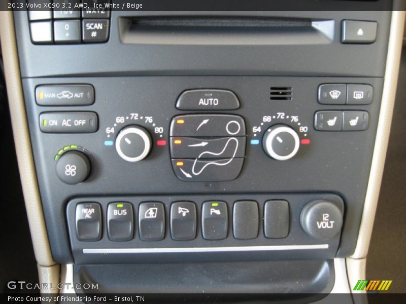 Controls of 2013 XC90 3.2 AWD