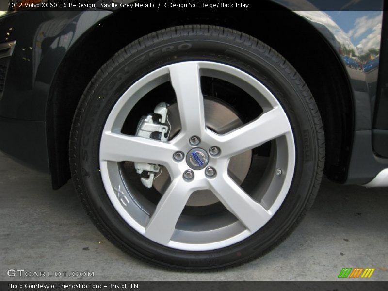 Saville Grey Metallic / R Design Soft Beige/Black Inlay 2012 Volvo XC60 T6 R-Design