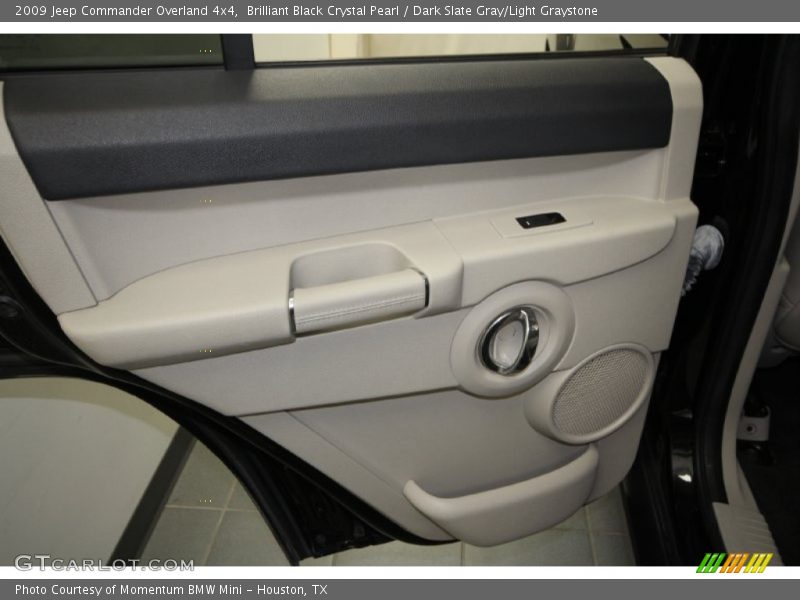 Brilliant Black Crystal Pearl / Dark Slate Gray/Light Graystone 2009 Jeep Commander Overland 4x4