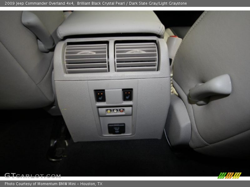 Brilliant Black Crystal Pearl / Dark Slate Gray/Light Graystone 2009 Jeep Commander Overland 4x4