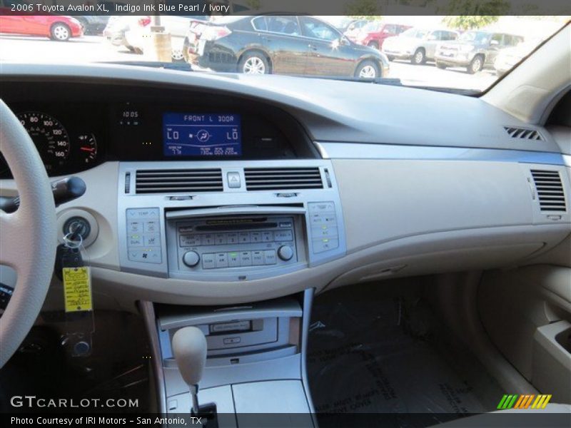 Indigo Ink Blue Pearl / Ivory 2006 Toyota Avalon XL