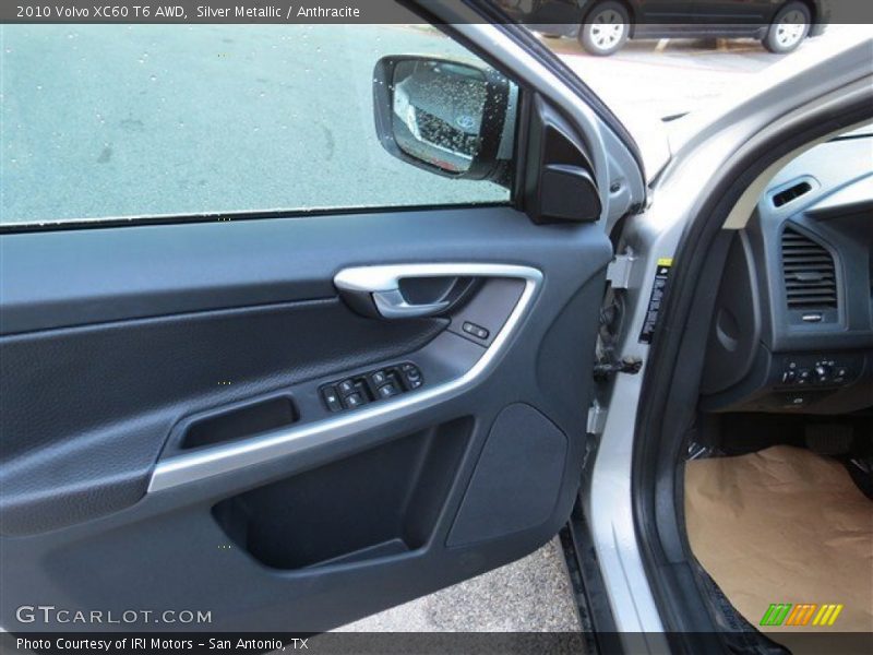 Silver Metallic / Anthracite 2010 Volvo XC60 T6 AWD
