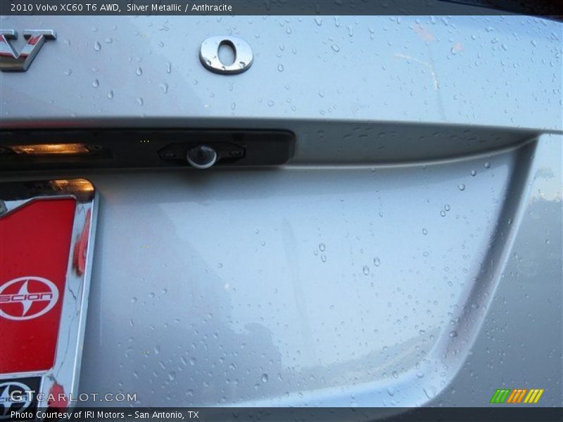 Silver Metallic / Anthracite 2010 Volvo XC60 T6 AWD