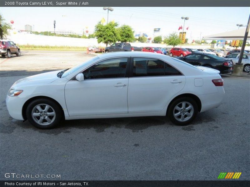 Super White / Ash 2008 Toyota Camry LE V6