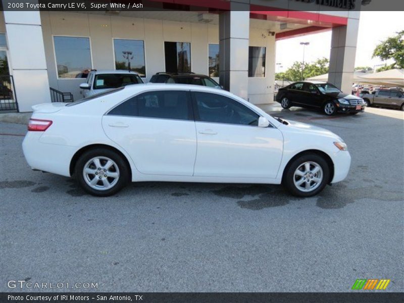 Super White / Ash 2008 Toyota Camry LE V6