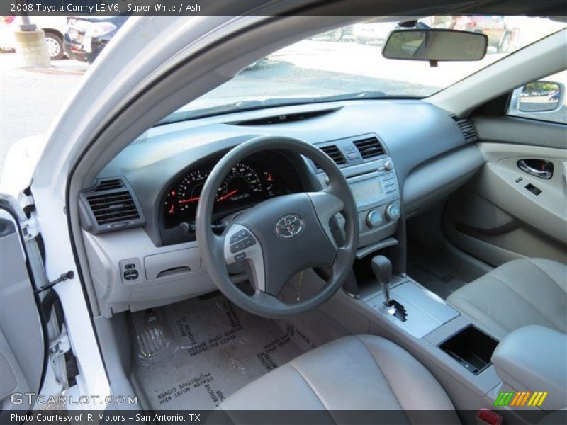 Super White / Ash 2008 Toyota Camry LE V6