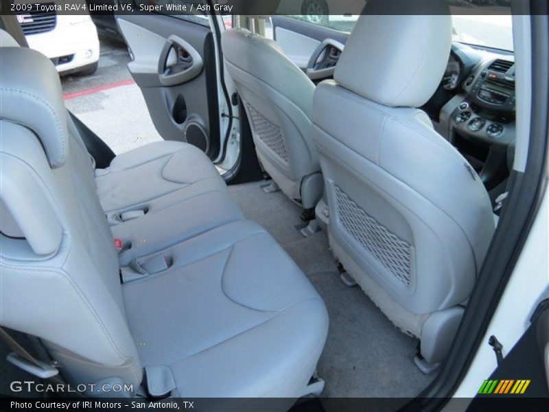 Super White / Ash Gray 2009 Toyota RAV4 Limited V6