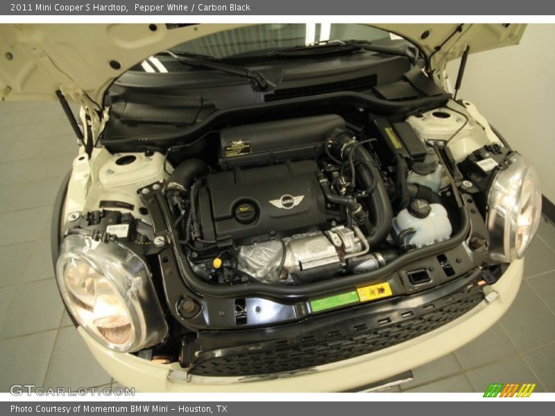 Pepper White / Carbon Black 2011 Mini Cooper S Hardtop