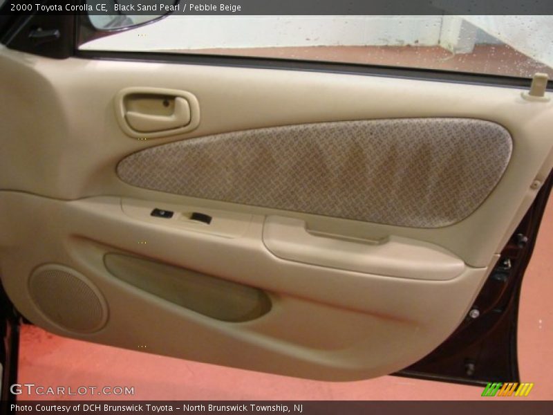 Black Sand Pearl / Pebble Beige 2000 Toyota Corolla CE