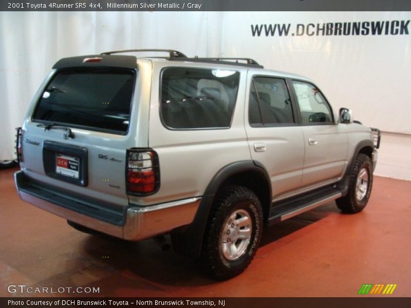 Millennium Silver Metallic / Gray 2001 Toyota 4Runner SR5 4x4