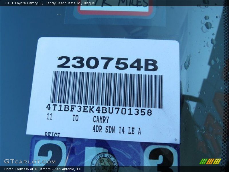 Sandy Beach Metallic / Bisque 2011 Toyota Camry LE