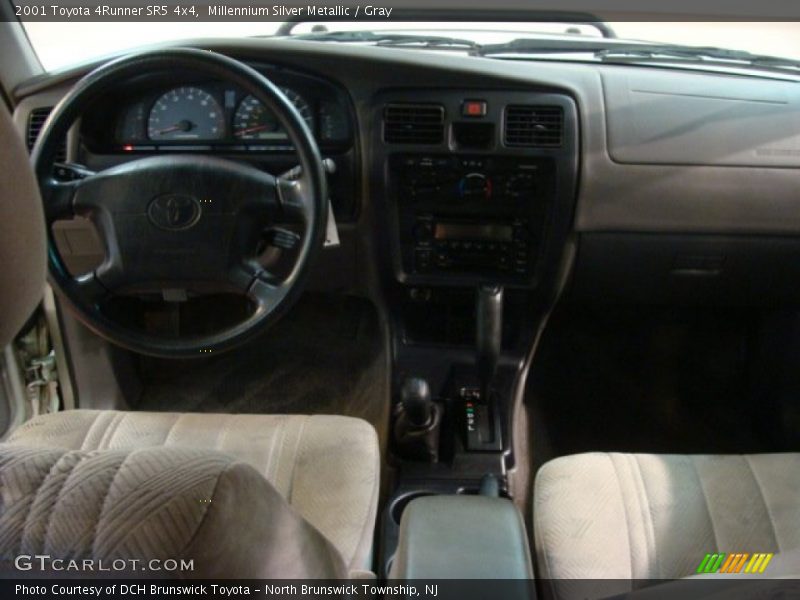 Millennium Silver Metallic / Gray 2001 Toyota 4Runner SR5 4x4