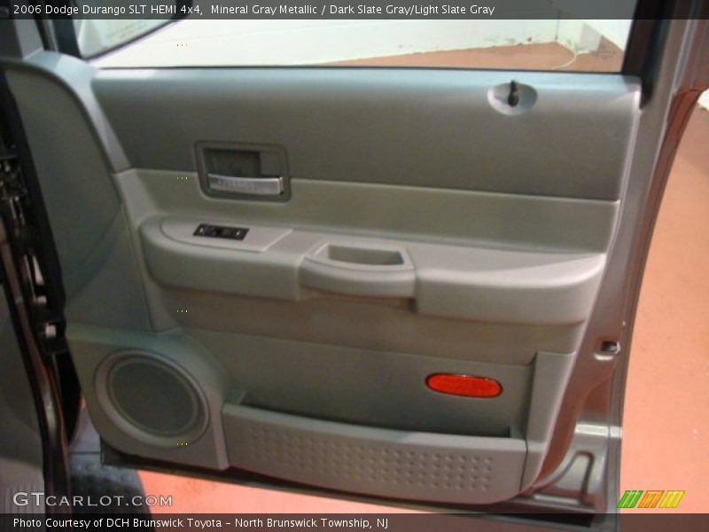 Mineral Gray Metallic / Dark Slate Gray/Light Slate Gray 2006 Dodge Durango SLT HEMI 4x4