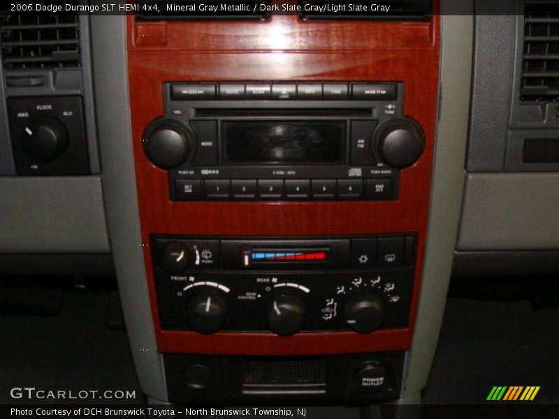 Mineral Gray Metallic / Dark Slate Gray/Light Slate Gray 2006 Dodge Durango SLT HEMI 4x4