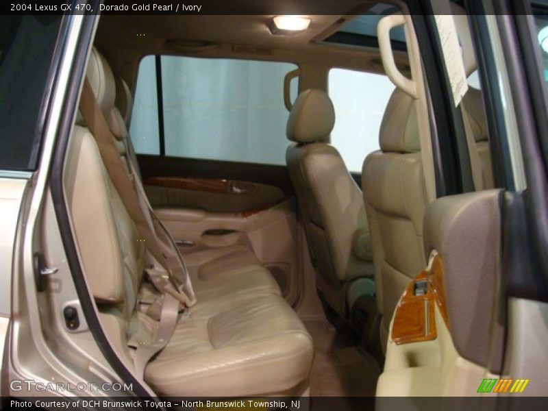 Dorado Gold Pearl / Ivory 2004 Lexus GX 470