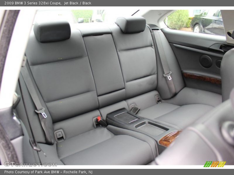 Jet Black / Black 2009 BMW 3 Series 328xi Coupe