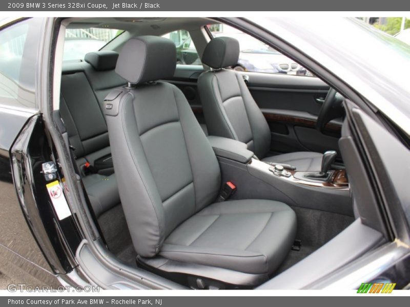 Jet Black / Black 2009 BMW 3 Series 328xi Coupe