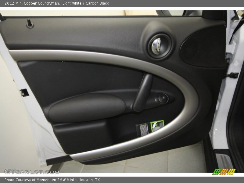 Light White / Carbon Black 2012 Mini Cooper Countryman