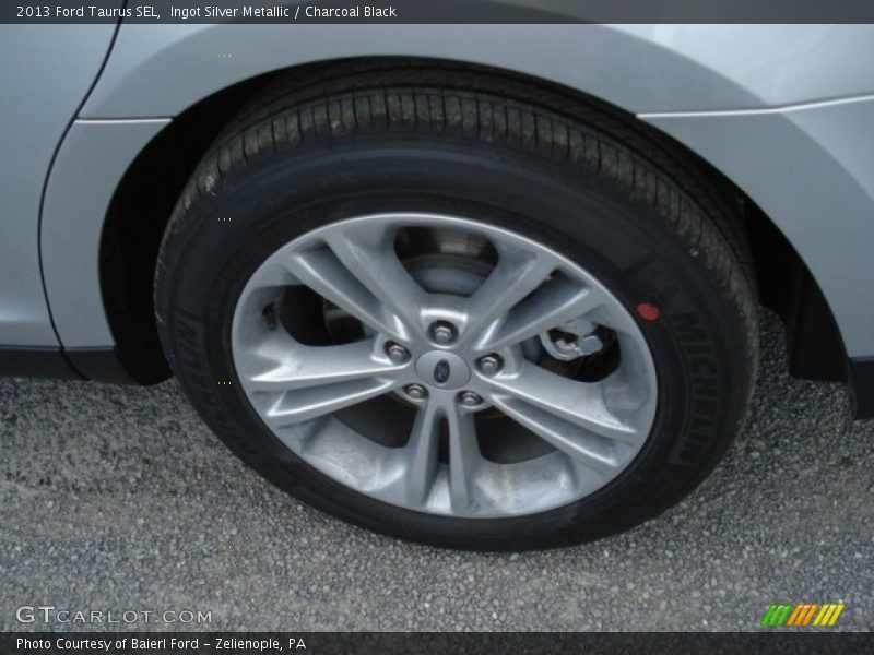  2013 Taurus SEL Wheel