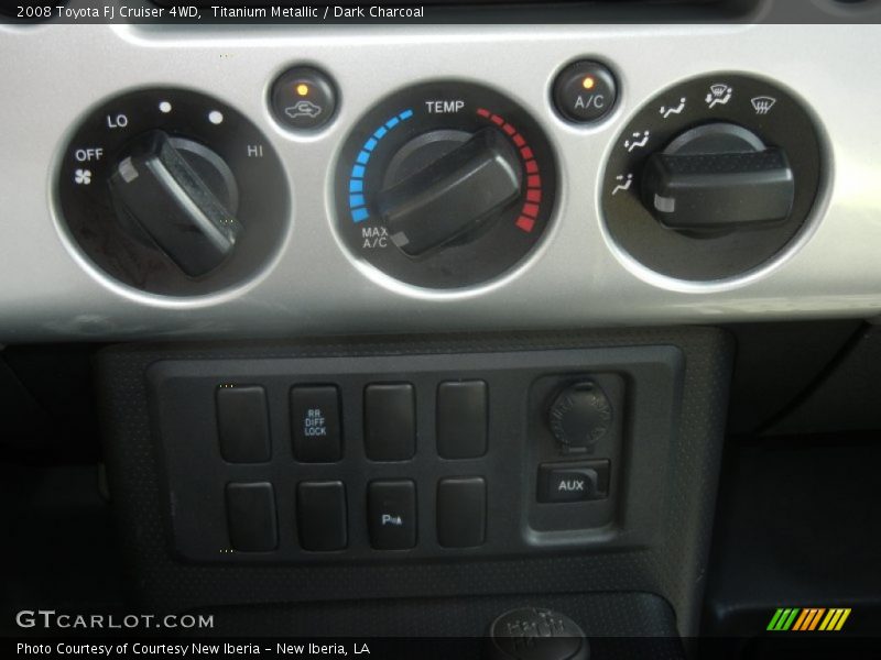 Titanium Metallic / Dark Charcoal 2008 Toyota FJ Cruiser 4WD