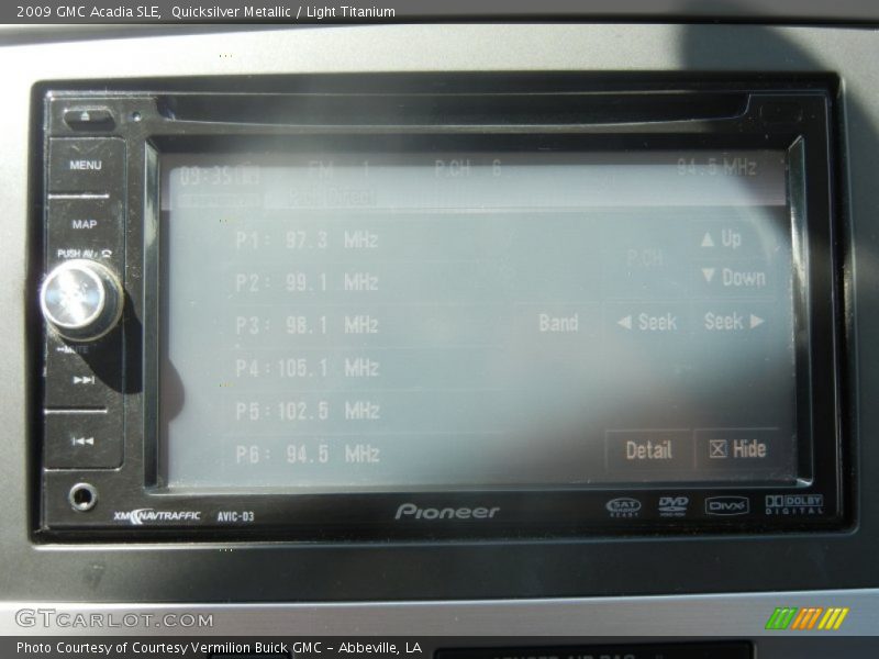 Quicksilver Metallic / Light Titanium 2009 GMC Acadia SLE