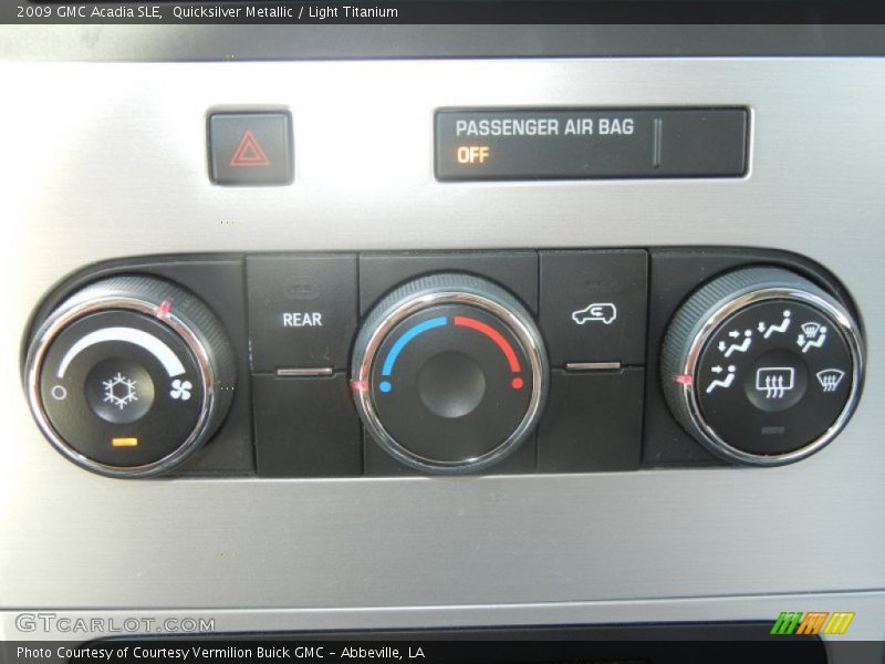 Quicksilver Metallic / Light Titanium 2009 GMC Acadia SLE