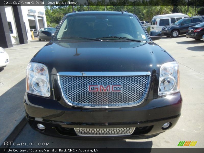 Onyx Black / Ebony 2011 GMC Yukon XL Denali