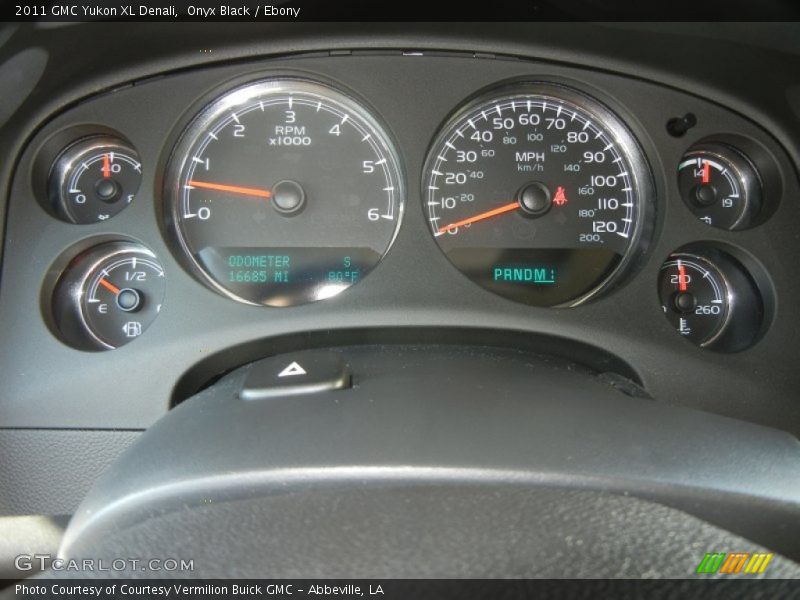 Onyx Black / Ebony 2011 GMC Yukon XL Denali