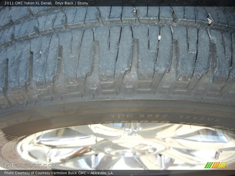 Onyx Black / Ebony 2011 GMC Yukon XL Denali