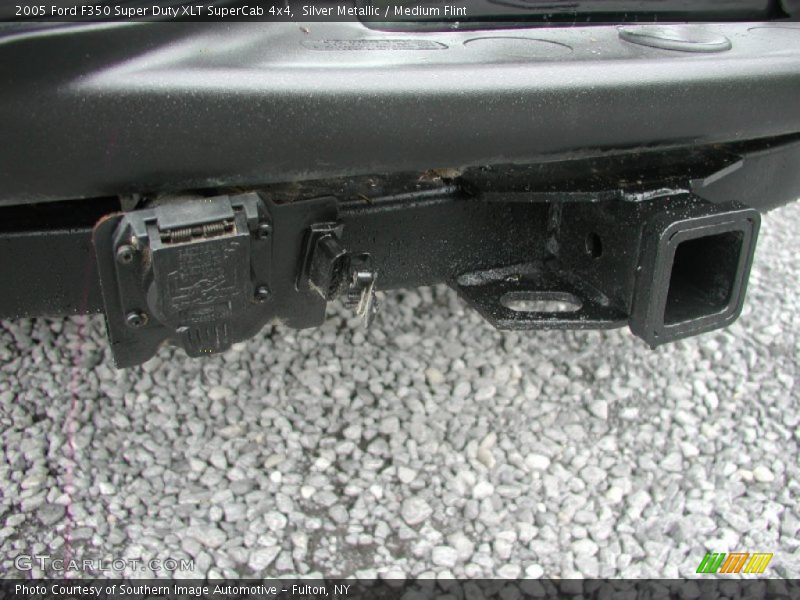 Silver Metallic / Medium Flint 2005 Ford F350 Super Duty XLT SuperCab 4x4
