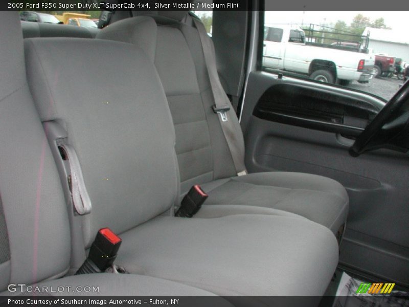 Silver Metallic / Medium Flint 2005 Ford F350 Super Duty XLT SuperCab 4x4
