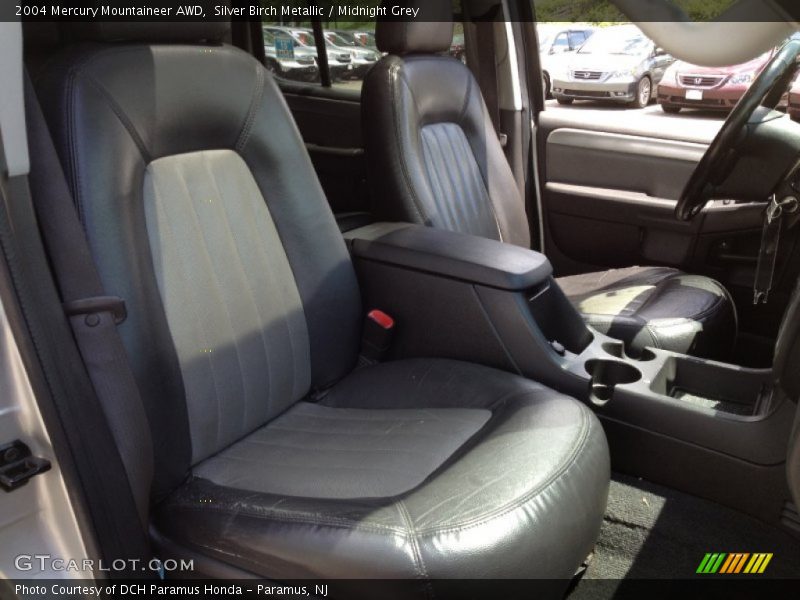 Silver Birch Metallic / Midnight Grey 2004 Mercury Mountaineer AWD