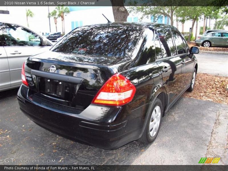 Super Black / Charcoal 2010 Nissan Versa 1.6 Sedan