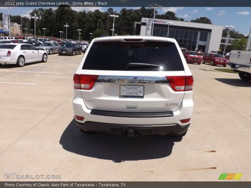 Stone White / Black 2012 Jeep Grand Cherokee Laredo