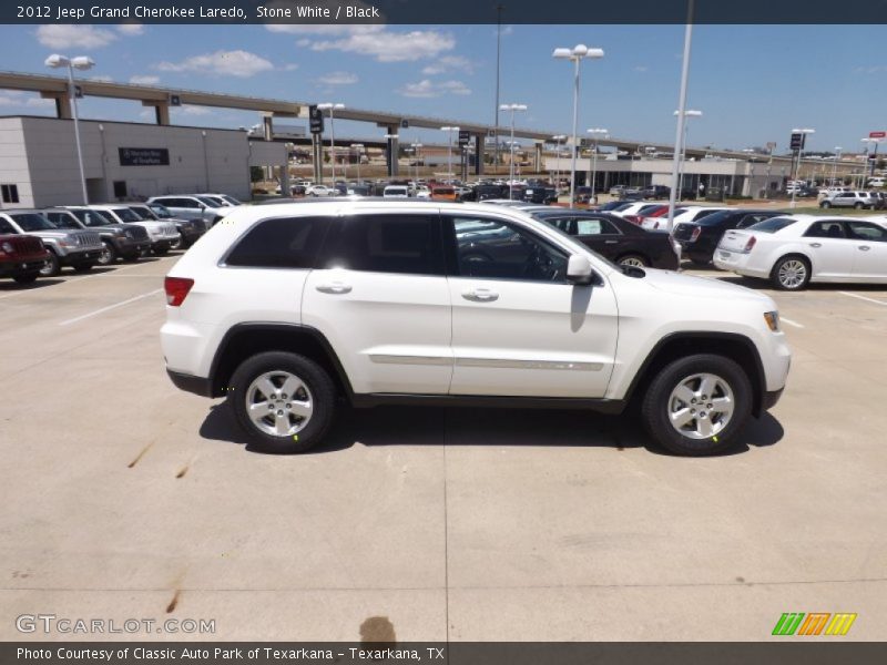 Stone White / Black 2012 Jeep Grand Cherokee Laredo