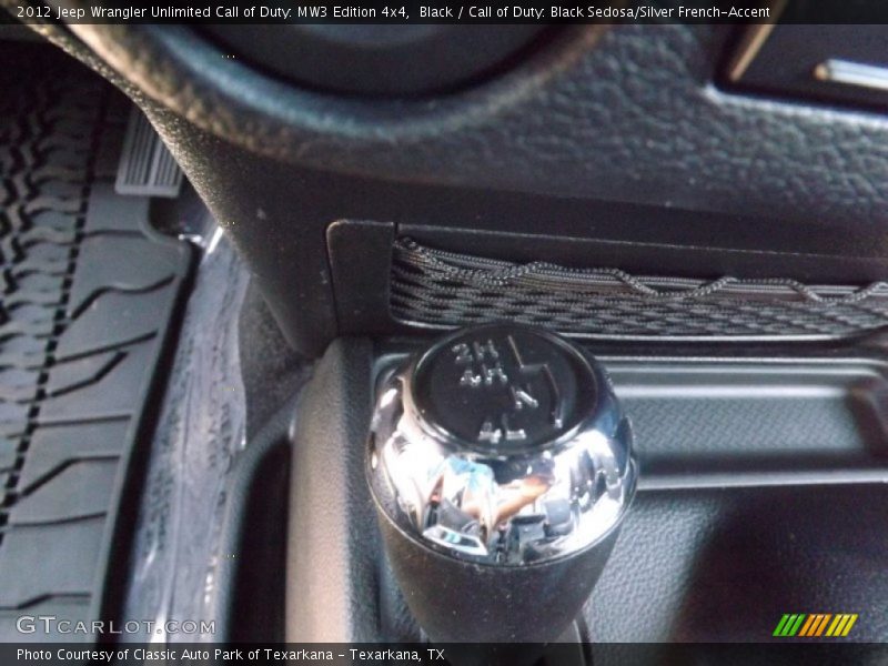 Black / Call of Duty: Black Sedosa/Silver French-Accent 2012 Jeep Wrangler Unlimited Call of Duty: MW3 Edition 4x4