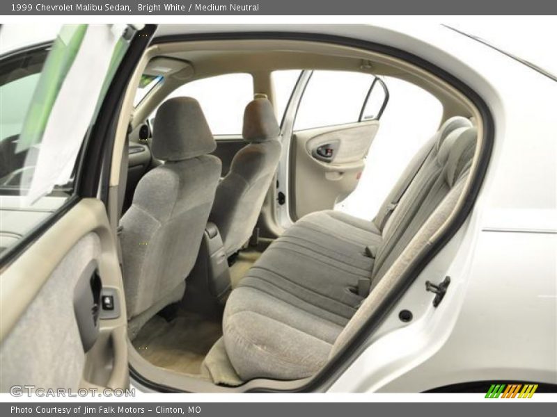 Bright White / Medium Neutral 1999 Chevrolet Malibu Sedan