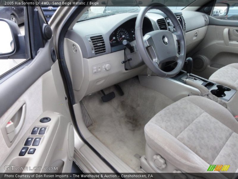 Sand Beige Metallic / Beige 2005 Kia Sorento LX 4WD