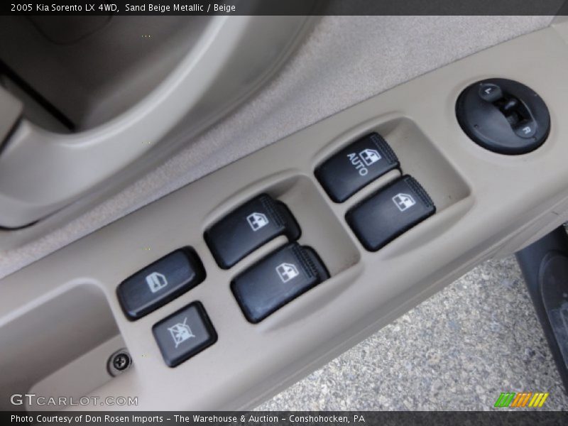 Sand Beige Metallic / Beige 2005 Kia Sorento LX 4WD