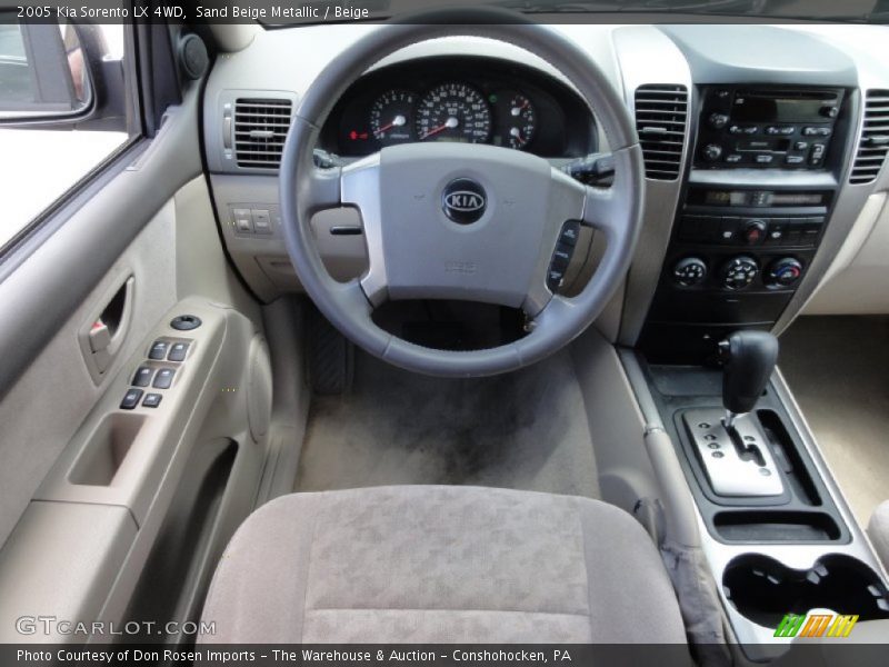 Sand Beige Metallic / Beige 2005 Kia Sorento LX 4WD