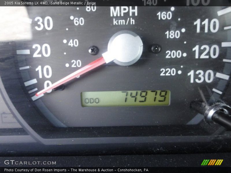 Sand Beige Metallic / Beige 2005 Kia Sorento LX 4WD