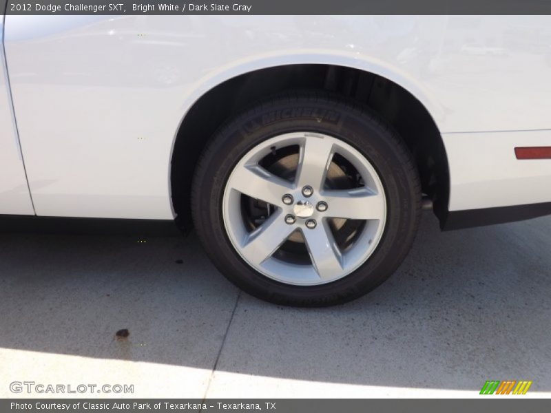 Bright White / Dark Slate Gray 2012 Dodge Challenger SXT